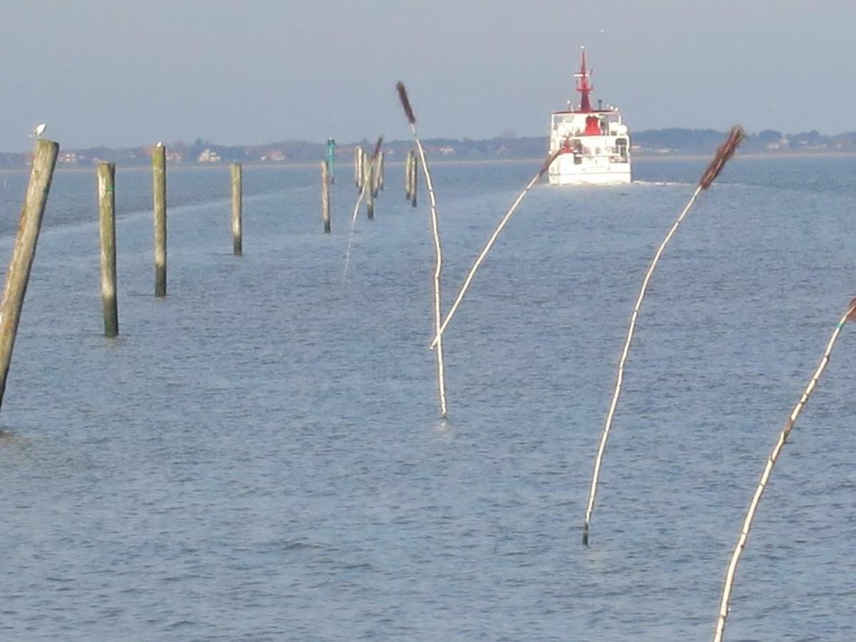 Huus Wattenmeer In Nessmersiel An Der Nordsee Dornum Exterior photo